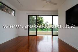 SAI KUNG Detached Corner House For Sale | Pool Complex & Terrace