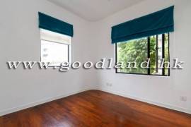 SAI KUNG Detached Corner House For Sale | Pool Complex & Terrace