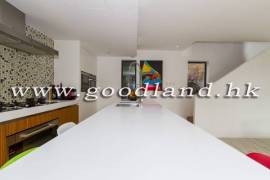 SAI KUNG Fully Detached House For Sale | Huge Lawn Garden