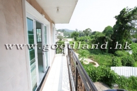 SAI KUNG Lower Duplex For Sale | Lovely Garden & Convenient Location