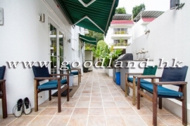 SAI KUNG Village House For Sale | Communal Pool & Expat Community