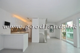 SAI KUNG Upper Duplex For Sale | Private Roof & Renovated Kitchen