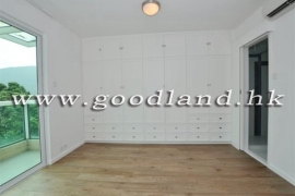 SAI KUNG Upper Duplex For Sale | Private Roof & Renovated Kitchen