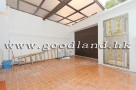 SAI KUNG Sea View Village House For Sale | High Ceiling & Garden View