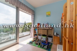 SAI KUNG Detached House For Sale | End Unit with Huge Terrace Garden