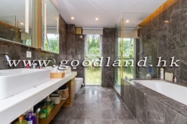 SAI KUNG Detached House For Sale | End Unit with Huge Terrace Garden