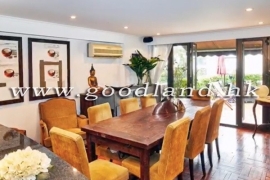 SAI KUNG Twin Villa For Sale | Huge Garden & Multi Parking