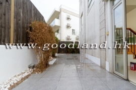 SAI KUNG Tranquil Village House For Sale | Garden & Greenery View