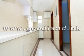 SAI KUNG Village House For Sale | Big Garden & Private Gate
