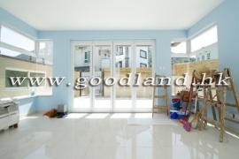 SAI KUNG Village House For Sale | Big Garden & Private Gate
