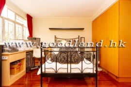 SAI KUNG Village House For Sale | Communal Pool & Garden
