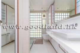SAI KUNG Detached House For Sale | Huge Garden, Parking & Communal Pool