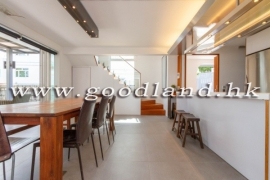 SAI KUNG Detached House For Sale | Huge Garden, Parking & Communal Pool