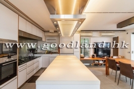 SAI KUNG Detached House For Sale | Huge Garden, Parking & Communal Pool