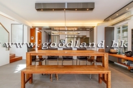 SAI KUNG Detached House For Sale | Huge Garden, Parking & Communal Pool