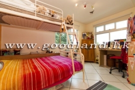 SAI KUNG Detached Village House For Sale | Greenery View & Multi-Parking