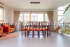 SAI KUNG Village House For Sale | Rooftop Sea View & Managed Complex