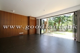 SAI KUNG Village House For Sale | Tranquil Location & Private Gate Parking