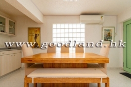 SAI KUNG Semi-Detached House For Sale | Greenery View & Front Parking