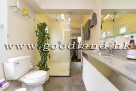 SAI KUNG Semi-Detached House For Sale | Greenery View & Front Parking
