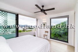 SAI KUNG End Unit House For Sale | Huge Garden, Sea View & Gated Complex