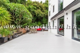 SAI KUNG End Unit House For Sale | Huge Garden, Sea View & Gated Complex