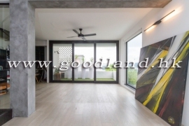 SAI KUNG End Unit House For Sale | Huge Garden, Sea View & Gated Complex