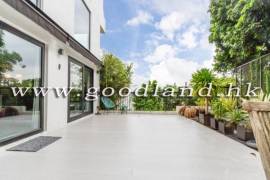 SAI KUNG End Unit House For Sale | Huge Garden, Sea View & Gated Complex