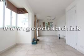 SAI KUNG Village House For Sale | Sea View, Huge Garden & Convenient Transport