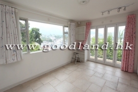 SAI KUNG Village House For Sale | Sea View, Huge Garden &amp; Convenient Transport