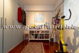 SAI KUNG Whole Block Villa For Sale | Lovely Garden & Greenery View
