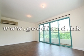 SAI KUNG Village House For Sale | Resort Complex, Pool &amp; Lawn Garden