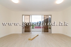 SAI KUNG Village House For Sale | Gated Community &amp; Communal Pool