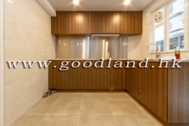 SAI KUNG Village House For Sale | Greenery View &amp; Communal Pool