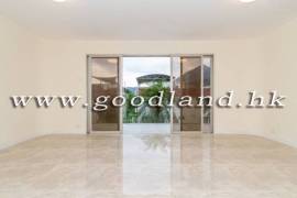 SAI KUNG Village House For Sale | Greenery View & Communal Pool