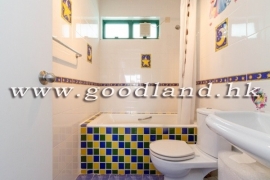 SAI KUNG Village House For Sale | Lawn Garden, Greenery &amp; Sea View