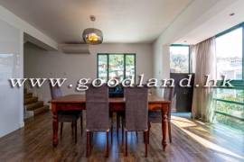 SAI KUNG Village House For Sale | Managed Complex & Peaceful Location