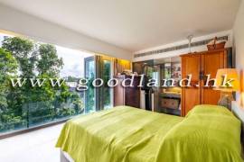 SAI KUNG Renovated Village House For Sale | Lawn Garden & Greenery View