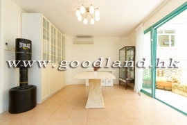 SAI KUNG Detached Village House For Sale | Communal Pool & Partial Sea View