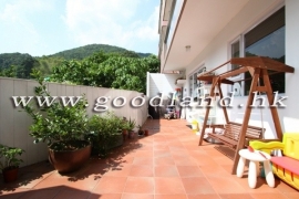 SAI KUNG Peaceful Village House For Sale | Greenery View &amp; Open Kitchen