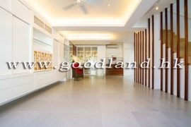 SAI KUNG Village House For Sale | Huge Gated Garden &amp; Greenery View