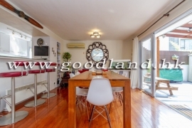 SAI KUNG Detached Villa For Sale | Multi Parking, Wraparound Garden & Pool
