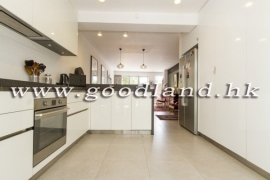 SAI KUNG Village House For Sale | Hottest Location, Flexible Layout &amp; Greenery View
