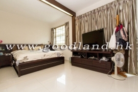 SAI KUNG Village House For Sale | Managed Complex, Spacious Layout & Convenient Transport