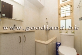 SAI KUNG Village House For Sale | Managed Complex, Spacious Layout & Convenient Transport