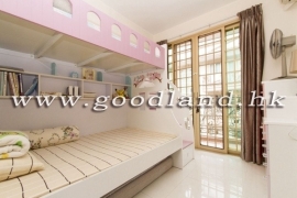 SAI KUNG Village House For Sale | Managed Complex, Spacious Layout & Convenient Transport