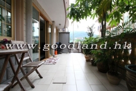 SAI KUNG Village House For Sale | Managed Complex, Spacious Layout & Convenient Transport