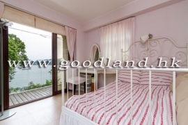 SAI KUNG Waterfront Village House For Sale | Huge Deeded Garden & Spacious Layout