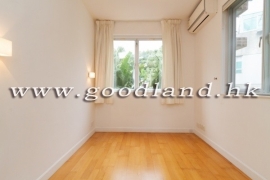 SAI KUNG Waterfront Village House For Sale | Huge Garden, Private Gate Parking & Yacht Club Nearby