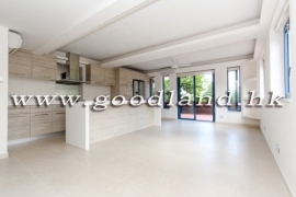 SAI KUNG Village House For Sale | Sea Greenery View, Renovated & Open Kitchen